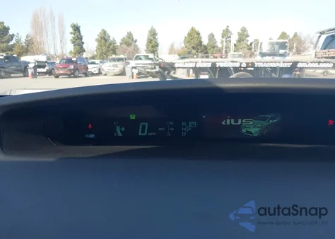 2013 Toyota Prius Three z USA, uszkodzony, nr VIN JTDKN3DU0D1623059